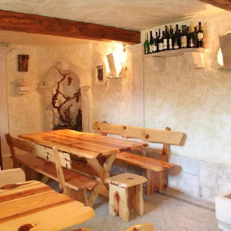 Jaki Appartement Orebić