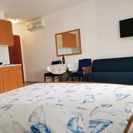 Apartments Antonia * Orebić